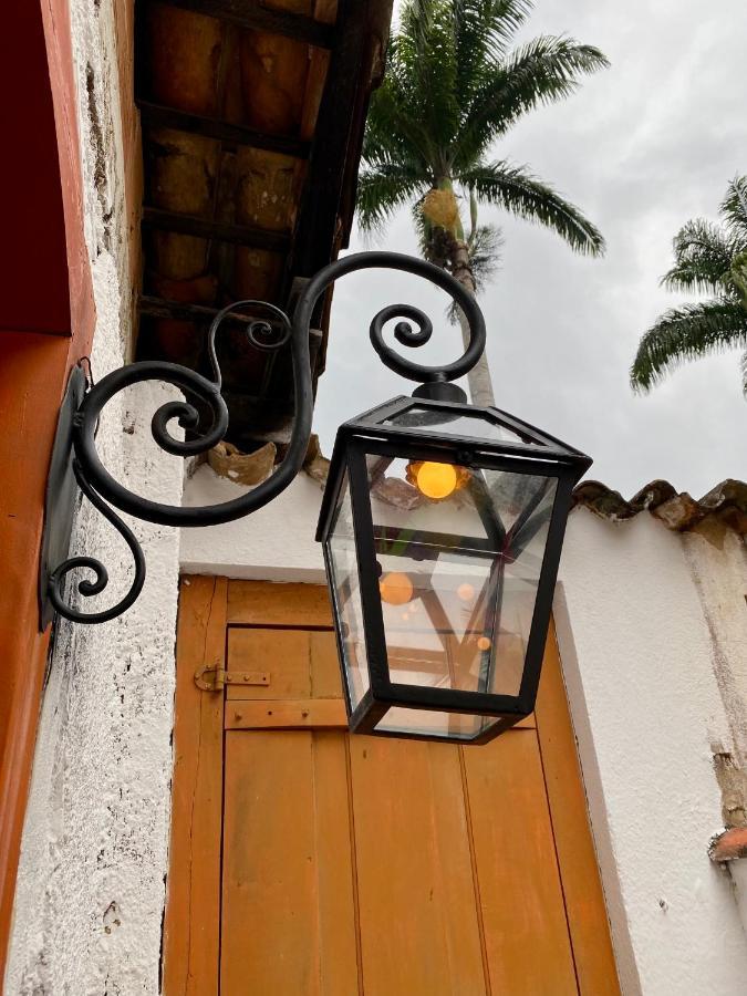 Hostel Dona Generoza Parati Exterior foto