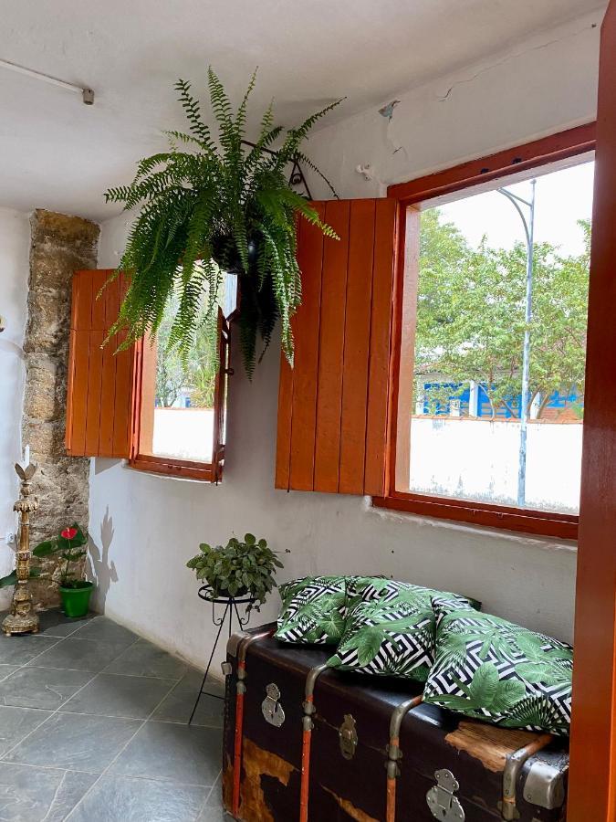 Hostel Dona Generoza Parati Exterior foto